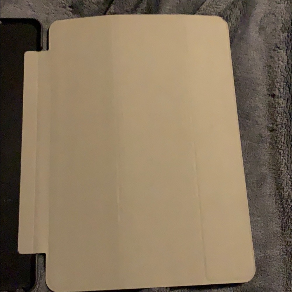 IPad case - Picture 3 of 5